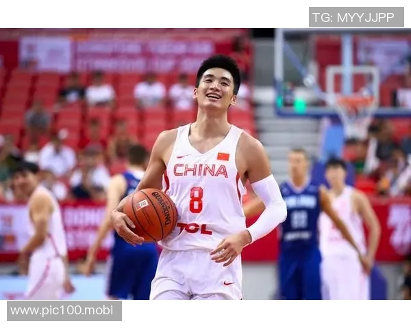 邱彪执教山东男篮期间因纪律问题累计被罚款的具体金额是多少？